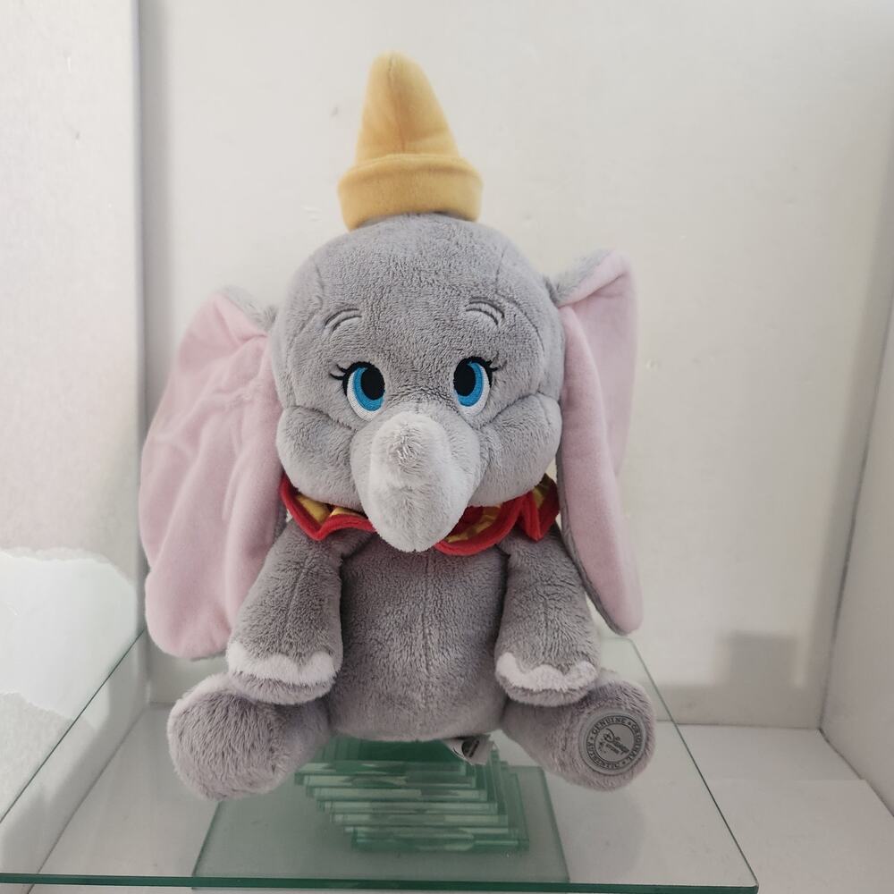 Disney Store Jumbo Dumbo Stuffy 14"